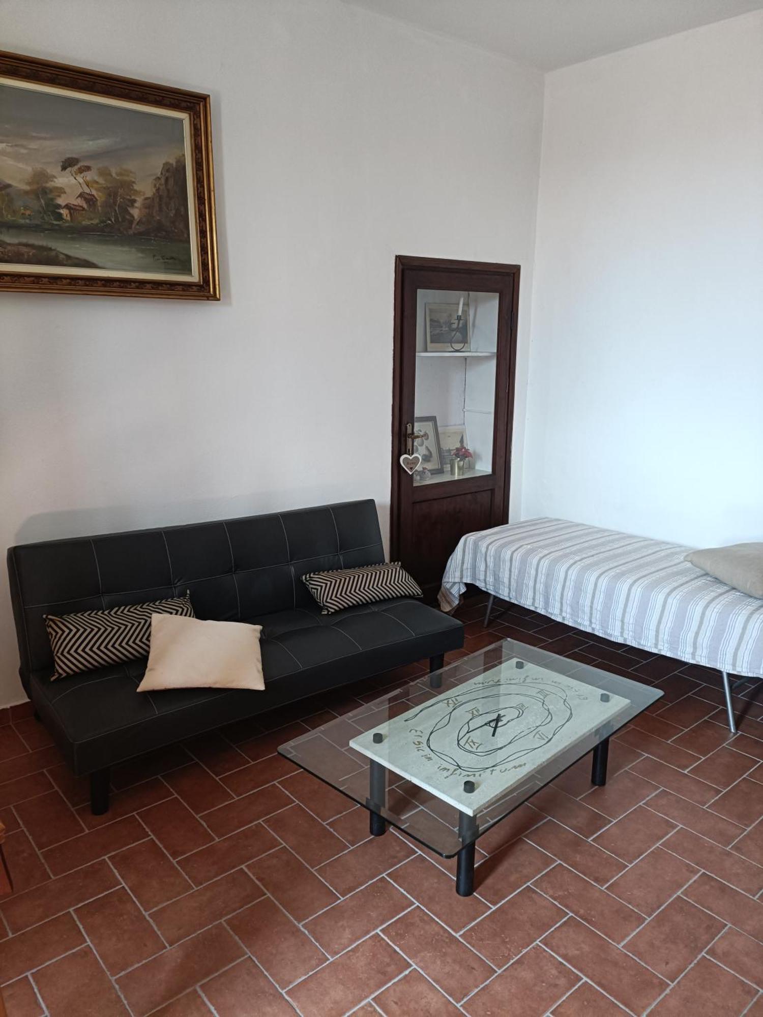Il Borgo Dei Pini Daire Vinci Oda fotoğraf